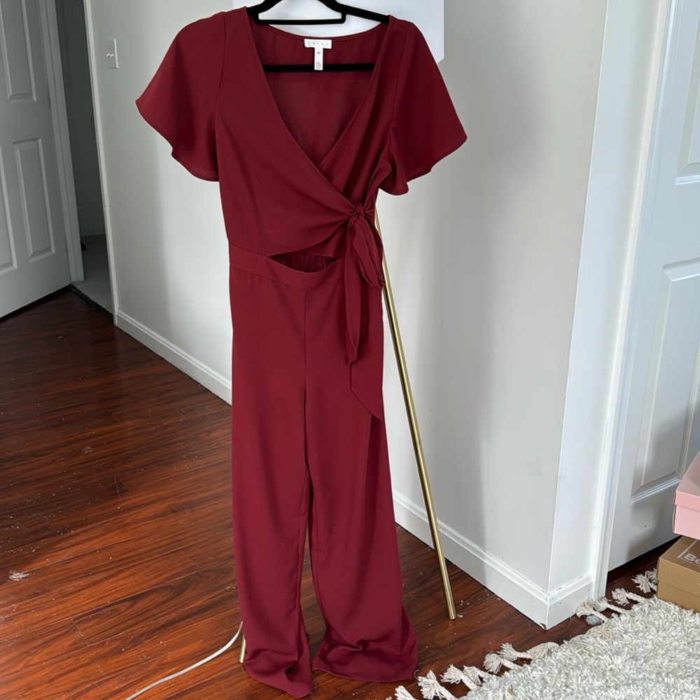 Jumpsuit with small cutout, XXS but fits like a small, maroon